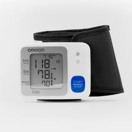 Medidor Electrónico de Presión Arterial en el Brazo Superior con Pantalla  LCD de 2.0 pulgadas. Marca Labymos